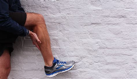 Legs Sore After Running: Should I Run Again? Exploring the Paradox of Pain and Progress